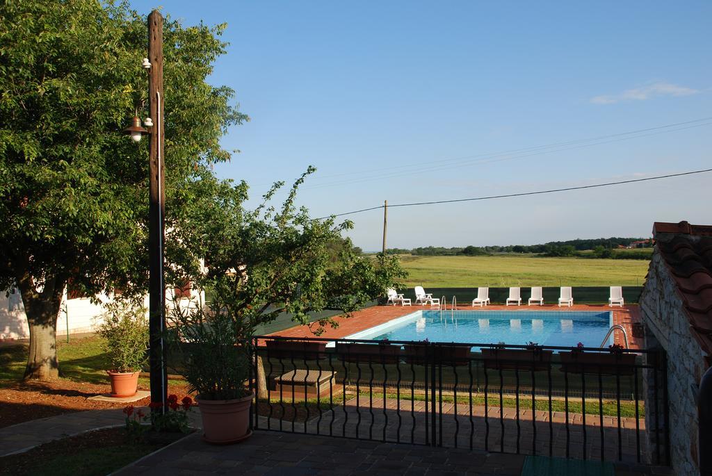 Holiday House Sweet Home Umag Ngoại thất bức ảnh